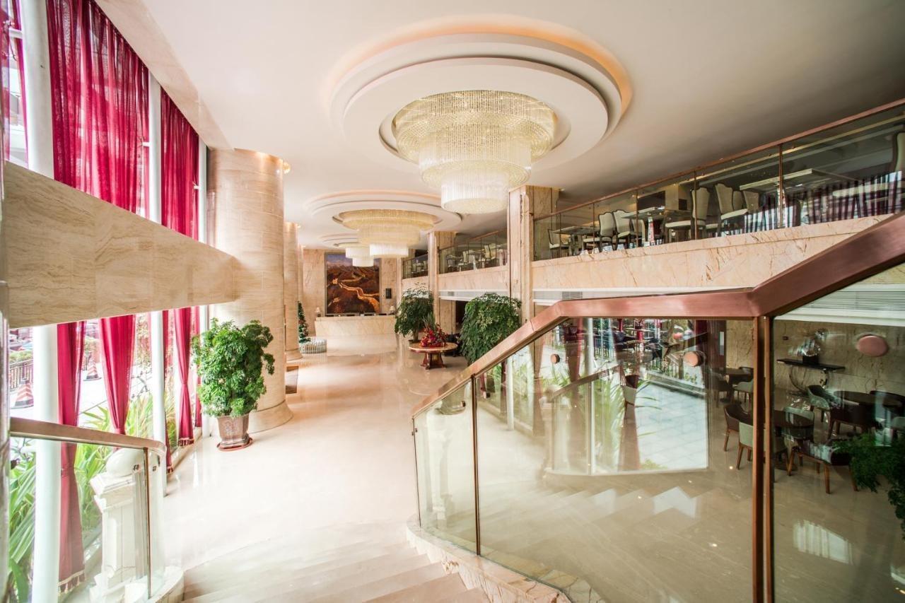 Guangzhou Jin Wan Li Business Hotel エクステリア 写真