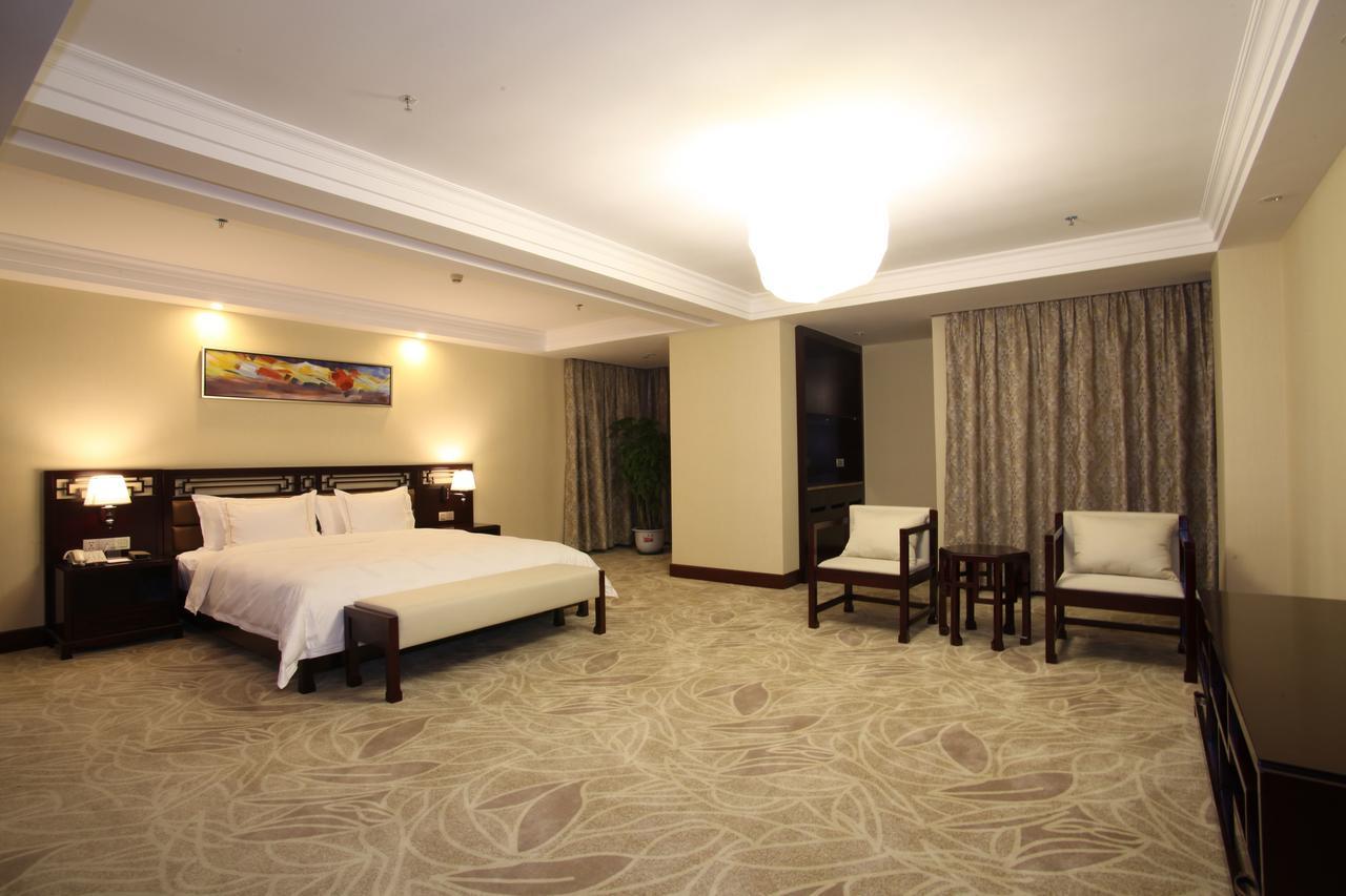 Guangzhou Jin Wan Li Business Hotel エクステリア 写真