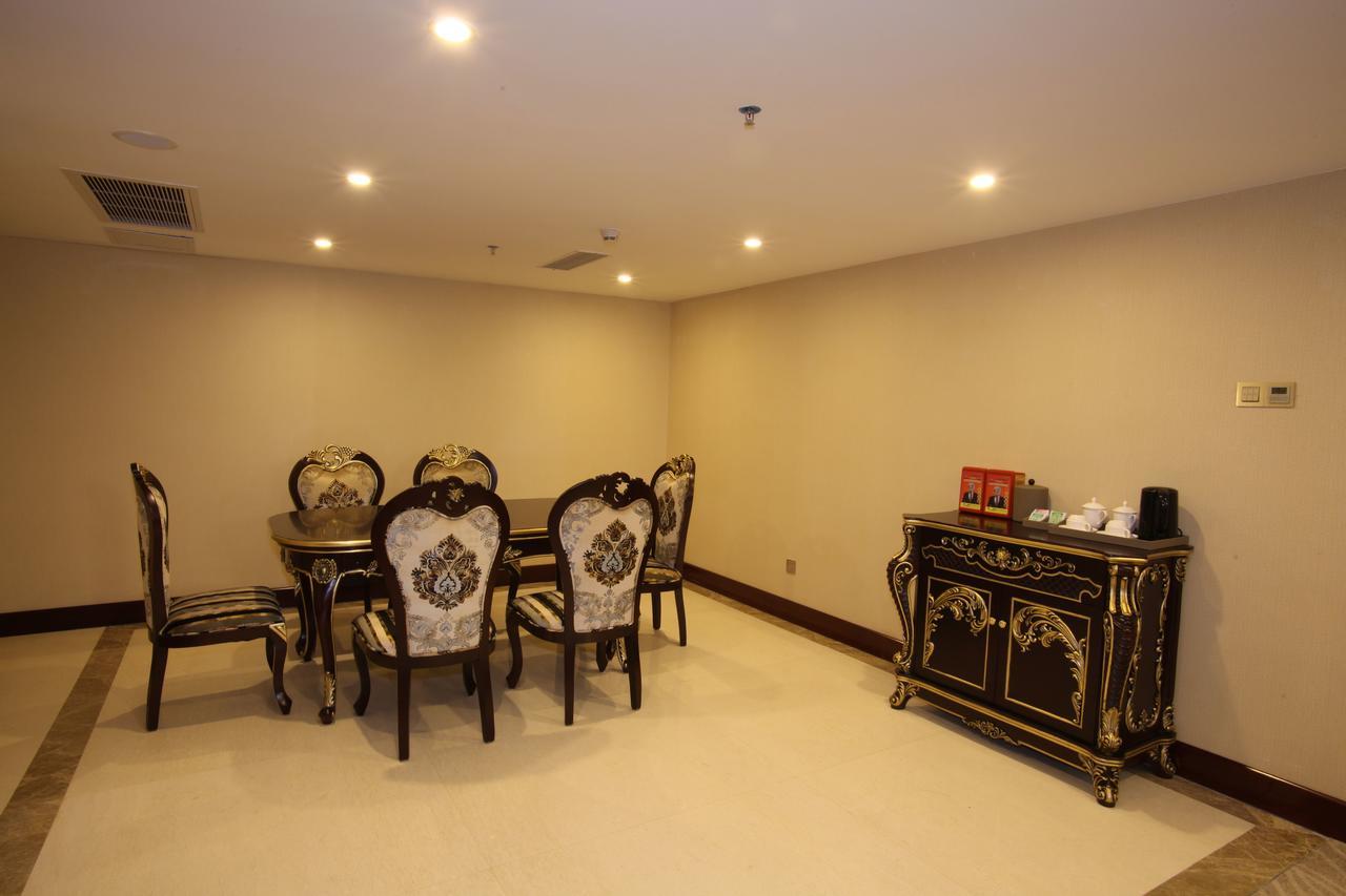 Guangzhou Jin Wan Li Business Hotel エクステリア 写真