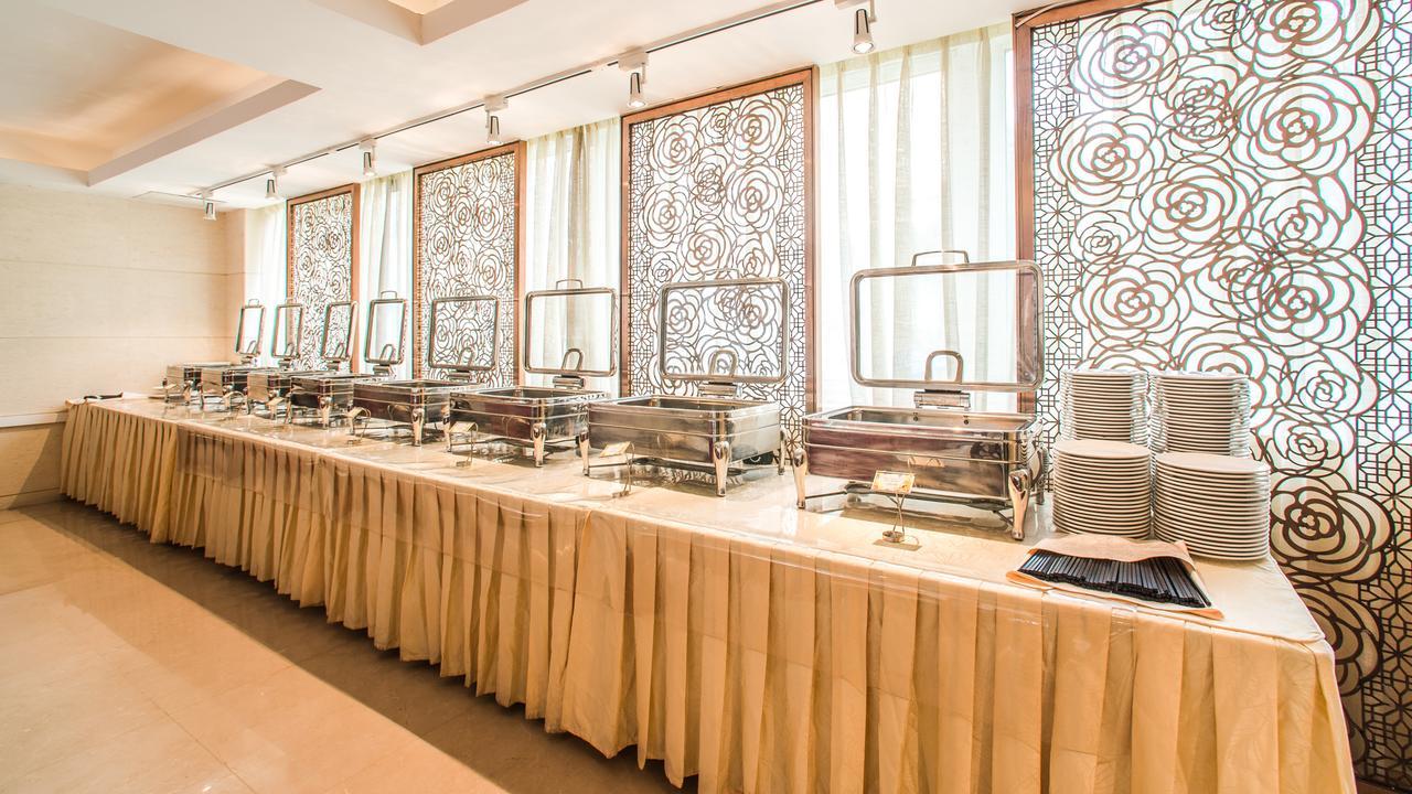 Guangzhou Jin Wan Li Business Hotel エクステリア 写真